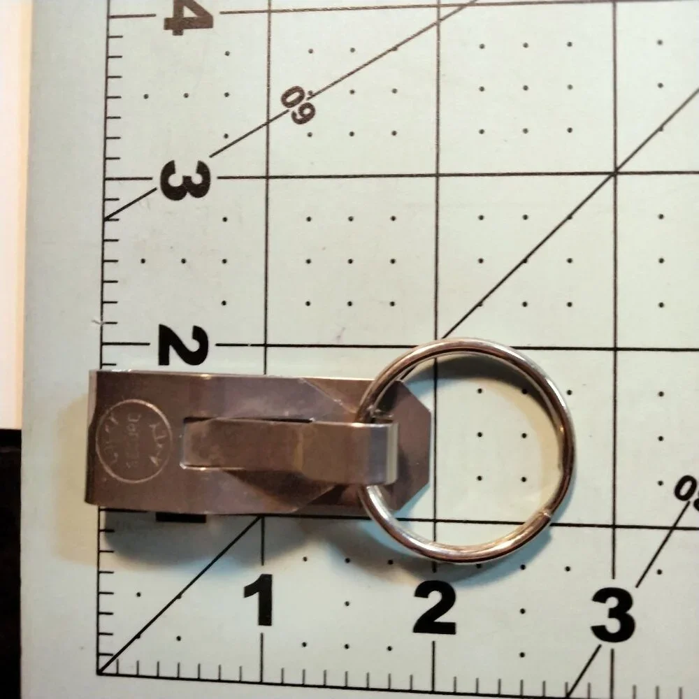 Lucky Secure Metal Key Ring Clip